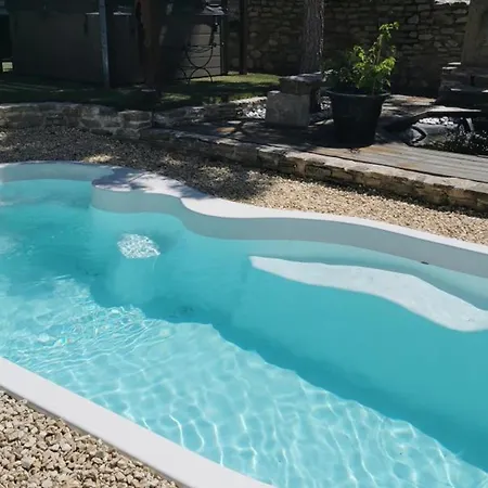 Loft Renove Avec Piscine Privee Et - Havre De Paix En Auvergne - Fr-1-489-337 * Cognat-Lyonne